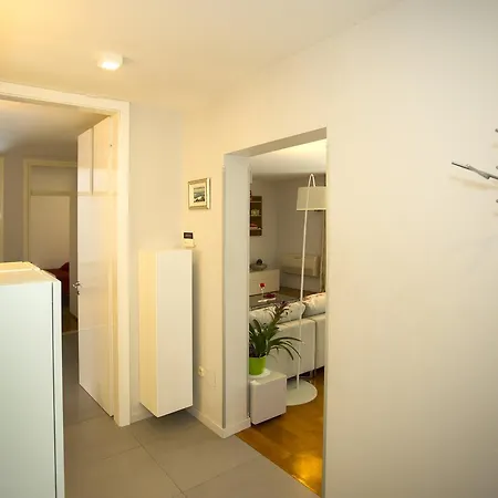 Deluxe Lea With Large Garden * Split